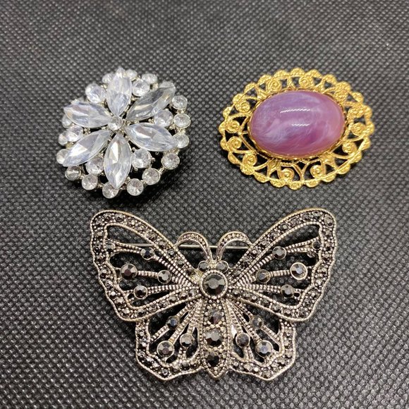 Beautiful Brooch 3 Piece Lot - Picture 1 of 2